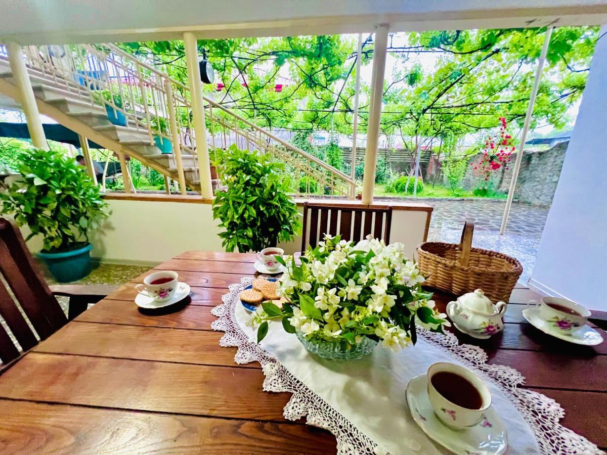 Home Inn-Guesthouse Lagodekhi Luaran gambar