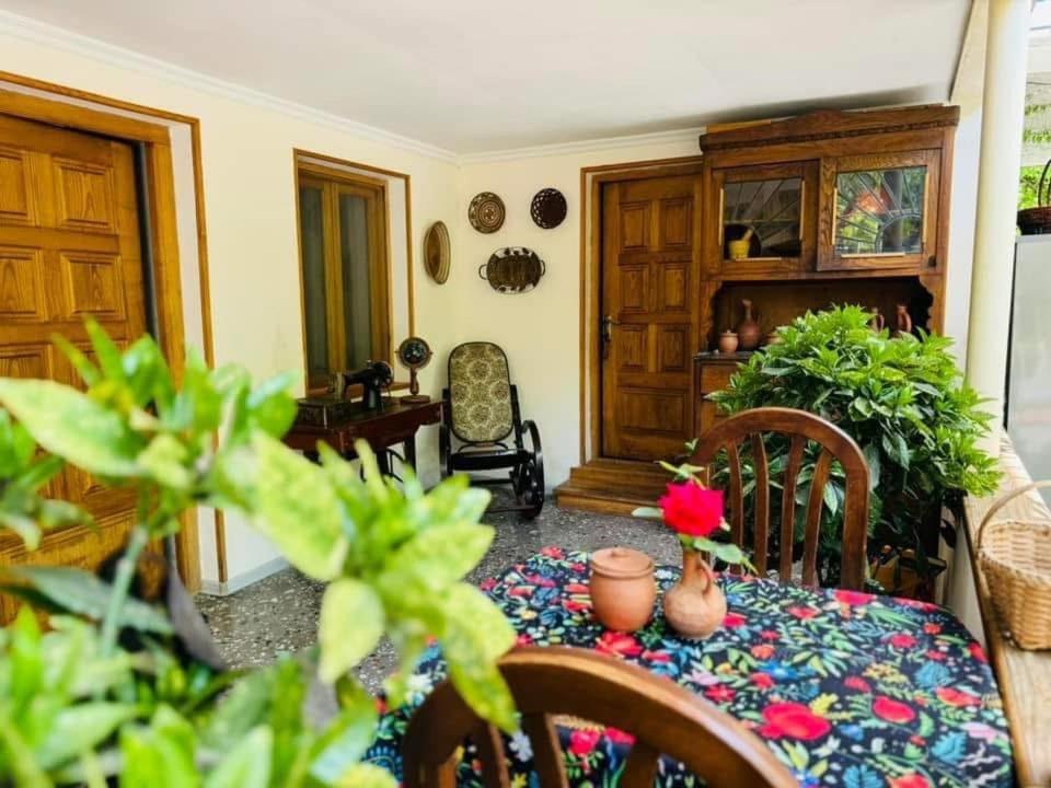 Home Inn-Guesthouse Lagodekhi Luaran gambar